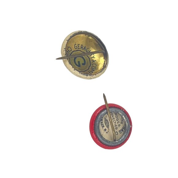 Vintage Red Cross "I Serve" & Red Button Pins - 1 Inch Diameter - Picture 5 of 5